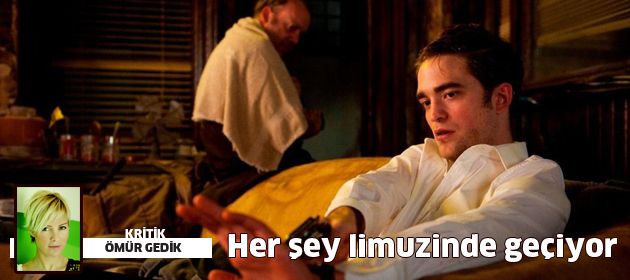 Her şey limuzinde geçiyor