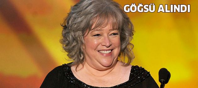 Ünlü oyuncunun göğsü alındı