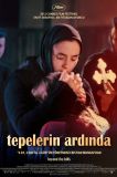 Tepelerin Ardında